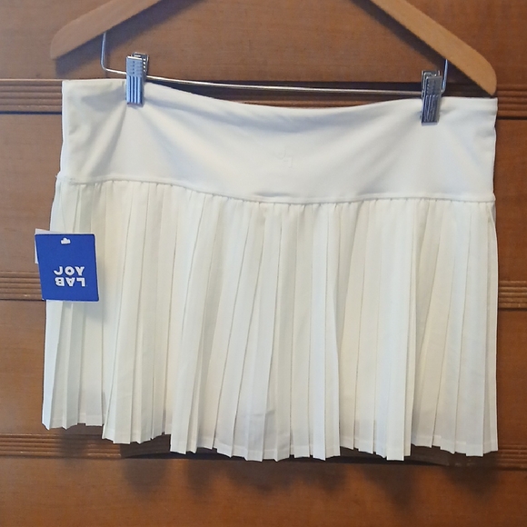 NEW XXL JoyLab White Pleated Mini Skirt - Picture 3 of 5